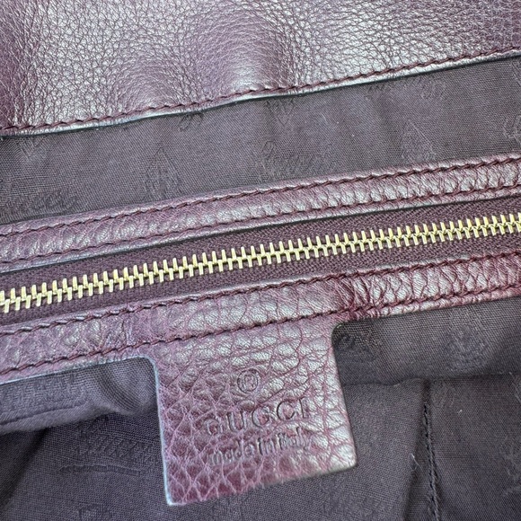 Gucci Rare Suede Flap Burgundy G Logo Bag - Picture 14 of 16